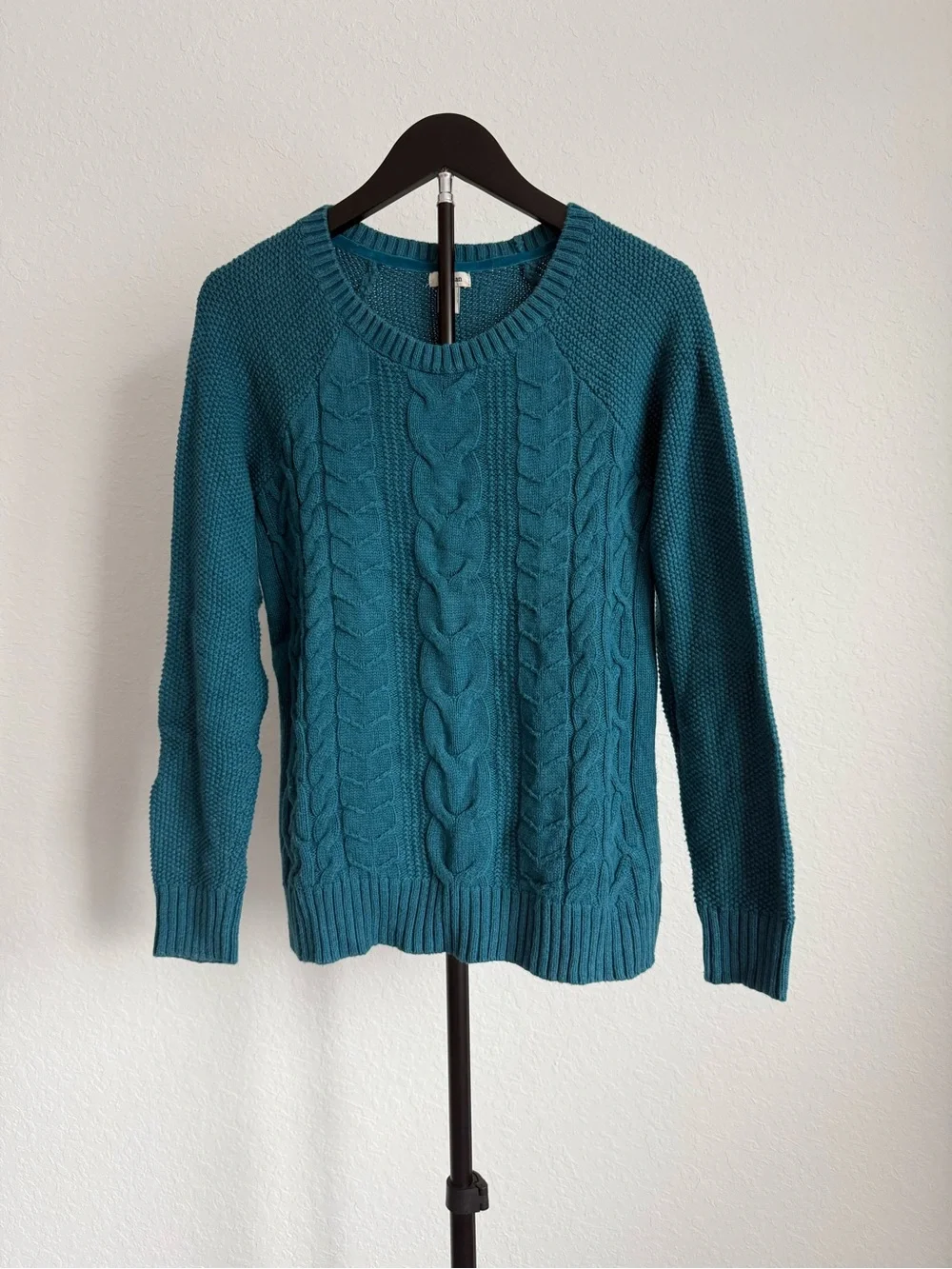 L.L. Bean Teal Cable-Knit Crewneck Sweater - Picture 2 of 6